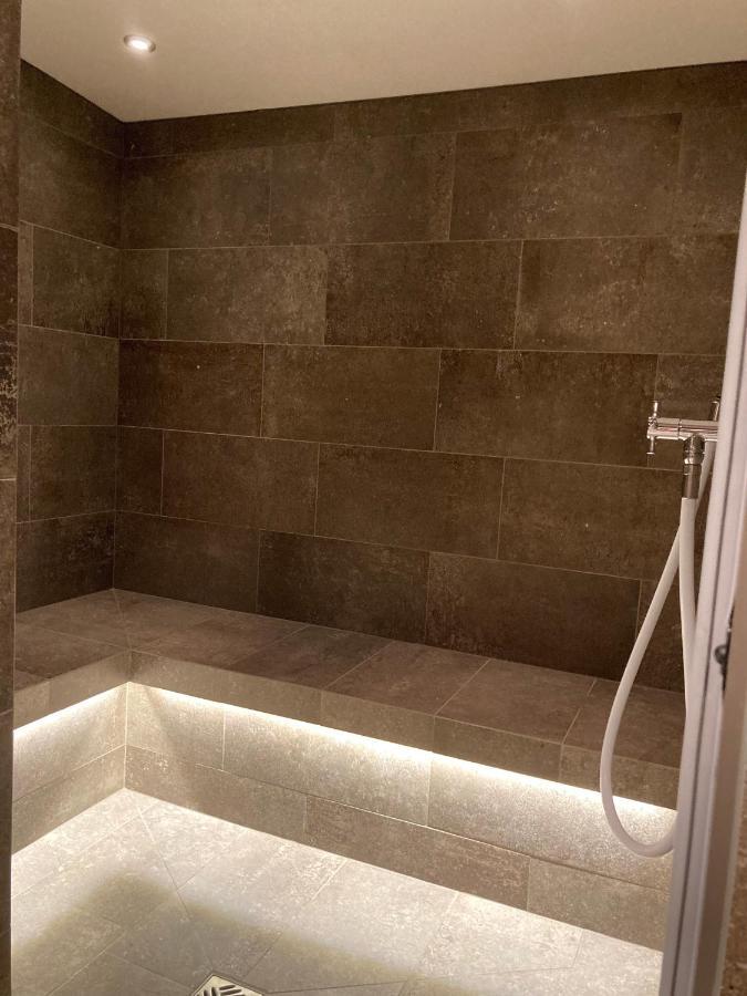 Hahnenkamm Suite Ski-In Ski-Out Direkt An Der Hahnenkammbahn Кицбюел Екстериор снимка